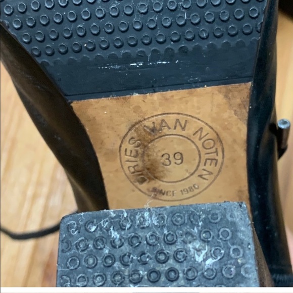 Dries Van Noten Black Lace Up Heeled Booties - Picture 9 of 11